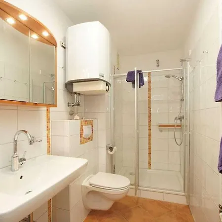 1-bedroom *
